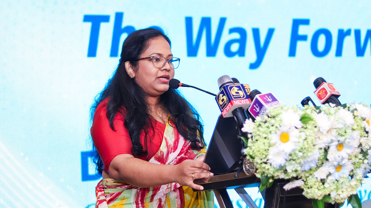 Dr Randika Jayasinghe launching Citizen Science Cells programme